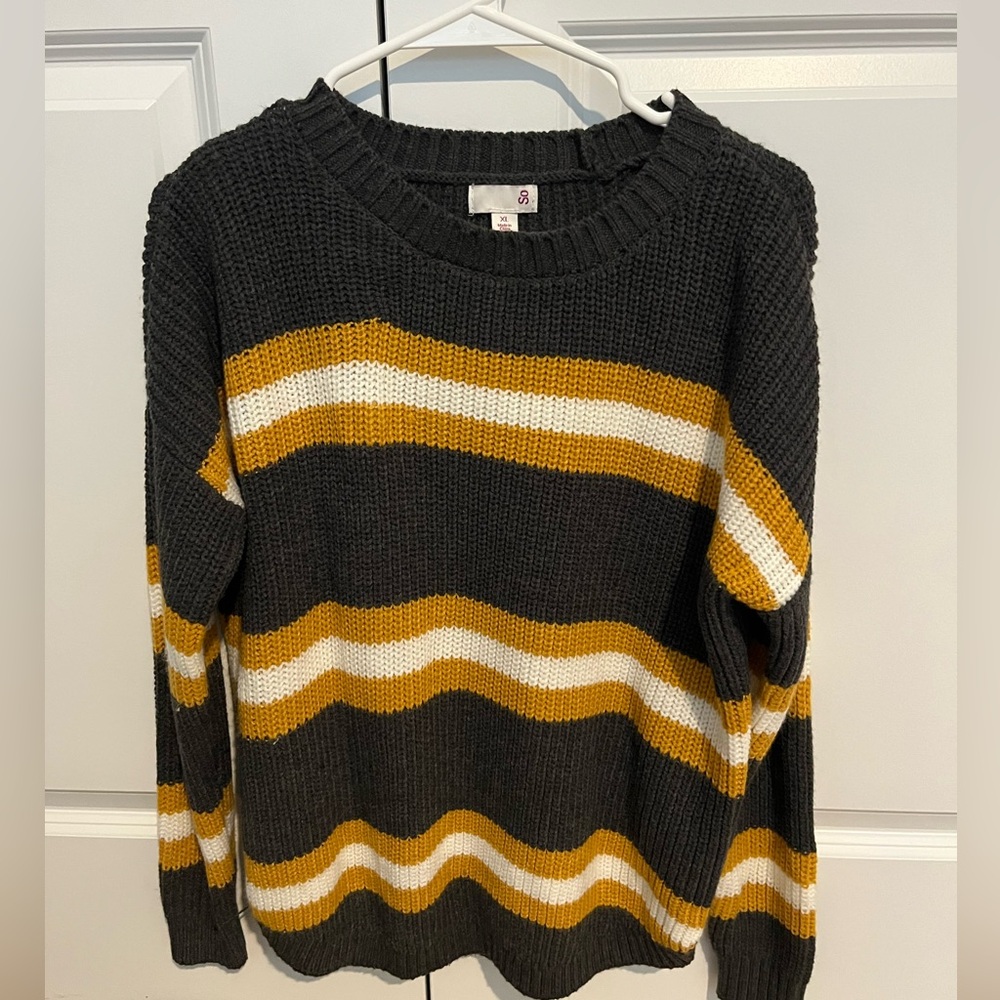 SO - Striped Sweater - Women’s Size XL